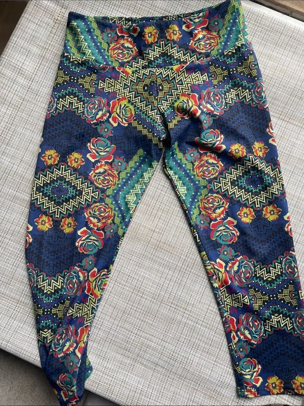 Onzie Multicolor Floral & Geometric Leggings - Navy, Green, Yellow, Red